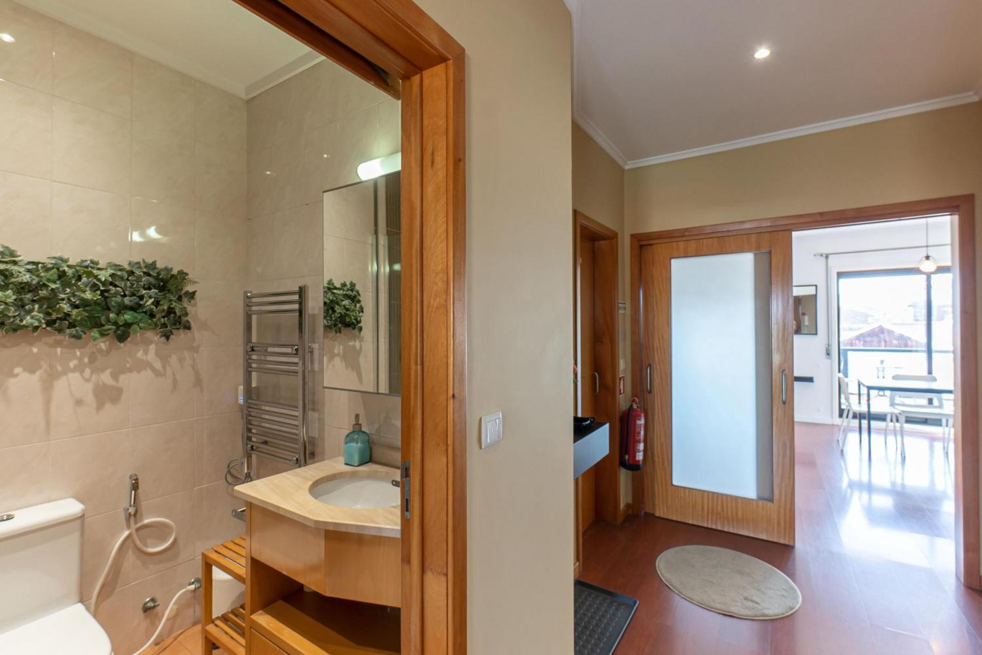 Top Floor Apartment With Sunny Balconies Porto Exteriér fotografie