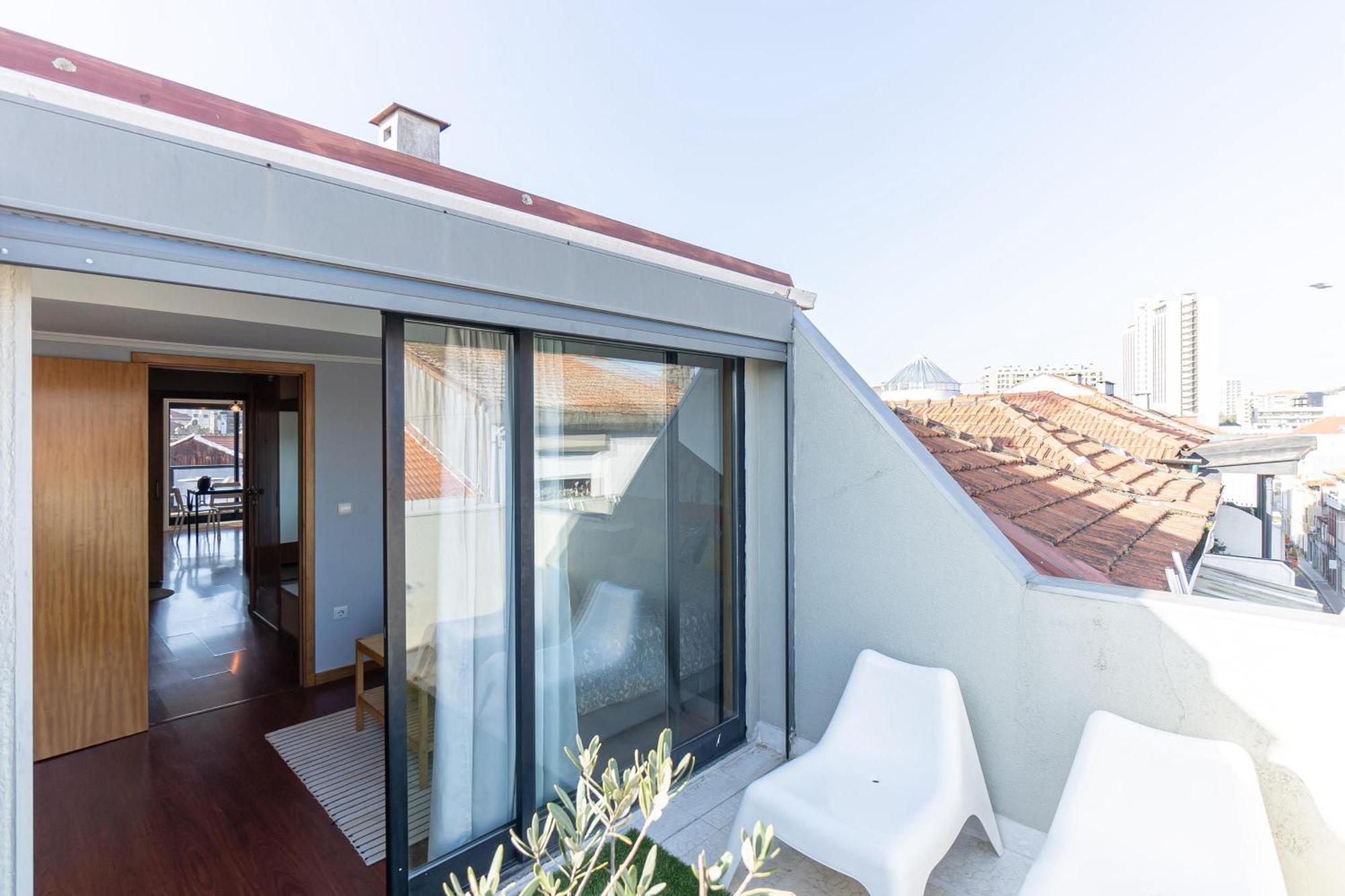 Top Floor Apartment With Sunny Balconies Porto Exteriér fotografie
